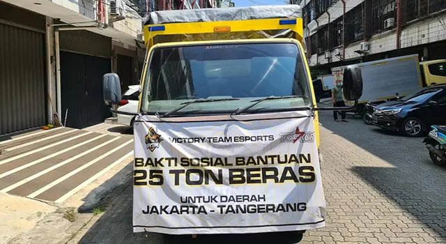 Victim Esports Rayakan Juara MDL dengan donasi bantuan 25 Ton Beras