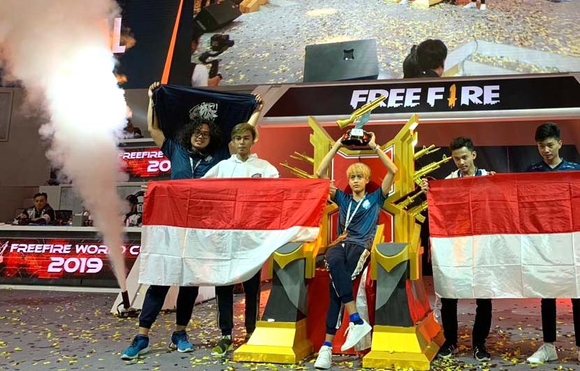 Keseruan Kick Off Piala Presiden Esports 2020 dan Grand Final Free Fire Shopee Indonesia Masters Season 2 di Tennis Indoor Senayan